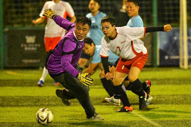 利拉德复出空砍28分 步行者大胜4-2淘汰雄鹿