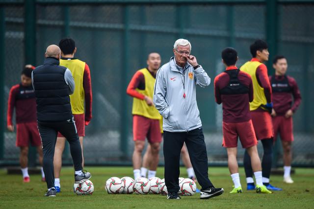 ESPN：FIFA希望引入FVS系统 教练能质疑裁判决定